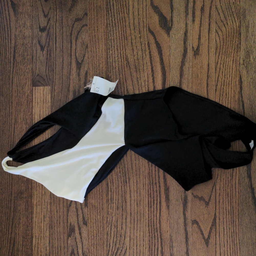 H&M Color block Cutout One Piece Swimsuit